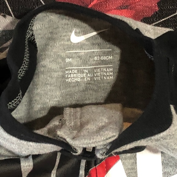 NIKE AIR KIDS BOYS ZIP ONESIE PAJAMAS FOOTSIE 6M - Picture 7 of 12